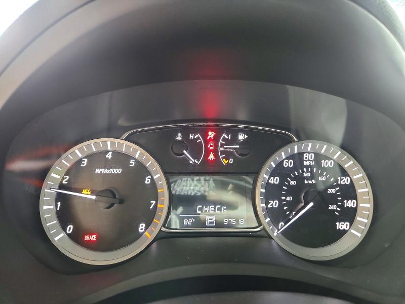 Продажа на аукционе авто 2015 Nissan Sentra, vin: 3N1AB7AP8FL650809, номер лота: 69647766