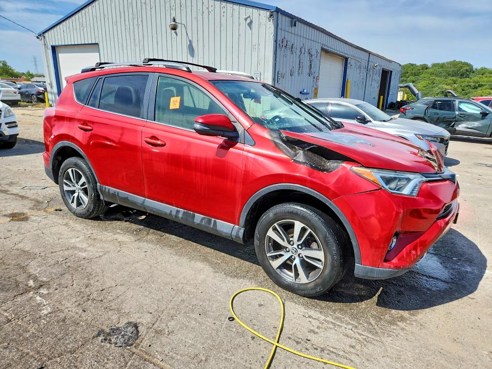 2017 Toyota Rav4 მანქანა იყიდება აუქციონზე, vin: JTMRFREV5HJ108022, აუქციონის ნომერი: 68008796
