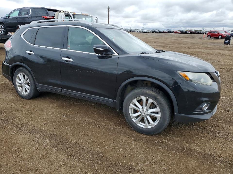 68880176 :رقم المزاد ، 5N1AT2MV9FC806144 vin ، 2015 Nissan Rogue مزاد بيع
