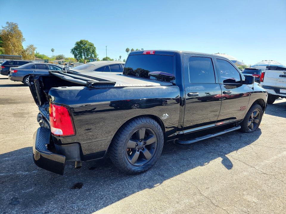 67834796 :رقم المزاد ، 1C6RR6KG2KS521276 vin ، 2019 Ram 1500 Classic مزاد بيع