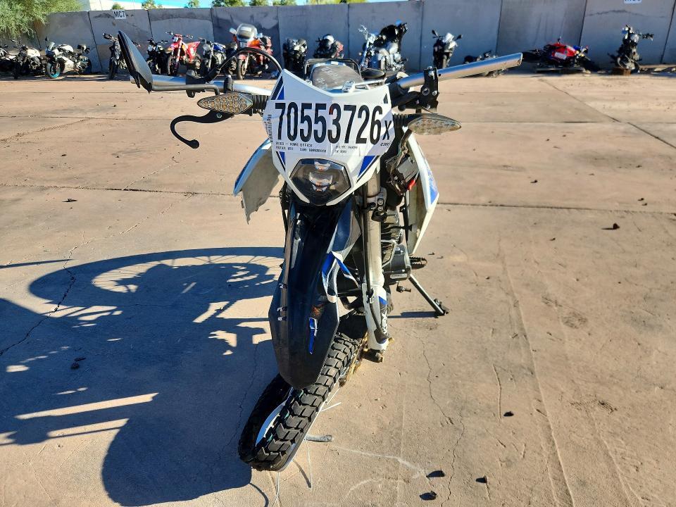2024 American Motors Kpx 250 მანქანა იყიდება აუქციონზე, vin: LXAUS1P36RX000085, აუქციონის ნომერი: 70553726
