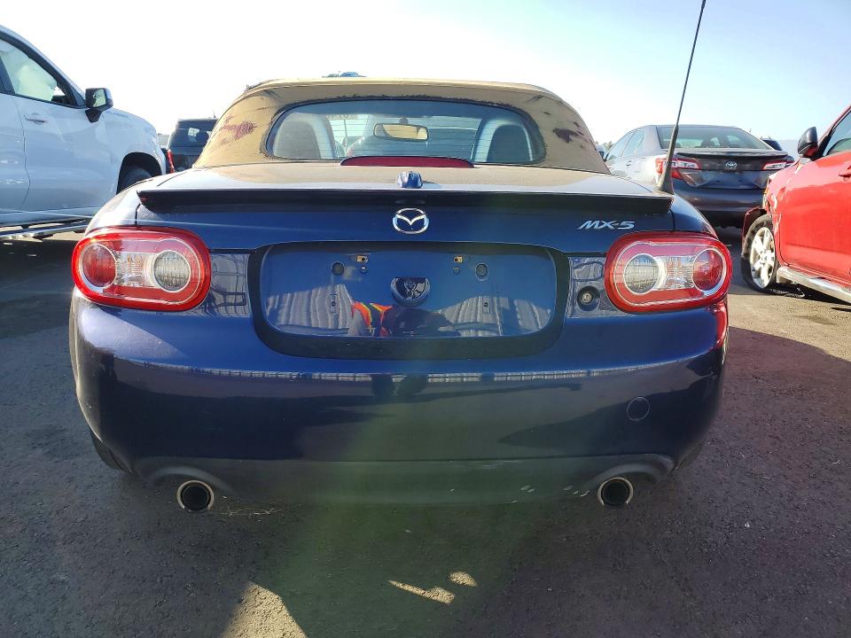 Auction sale of the 2011 Mazda Mx-5 Miata, vin: JM1NC2NF1B0214875        , lot number: 67407676