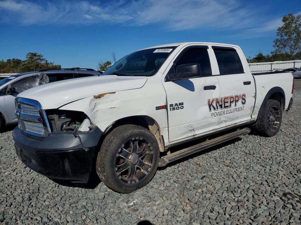 Aukcja sprzedaży 2015 Ram 1500, vin: 1C6RR7KM2FS617166, numer aukcji: 70230906