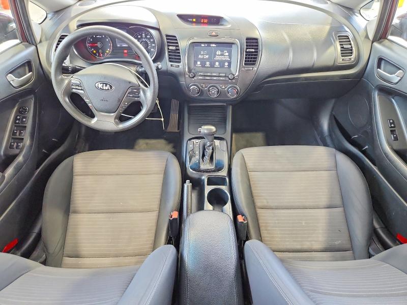 2018 Kia Forte მანქანა იყიდება აუქციონზე, vin: 3KPFL4A75JE251464, აუქციონის ნომერი: 68364146
