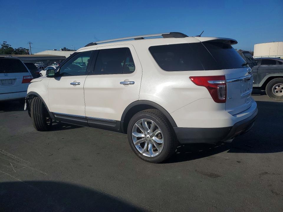 2015 Ford Explorer მანქანა იყიდება აუქციონზე, vin: 1FM5K7D88FGB31617, აუქციონის ნომერი: 70355246