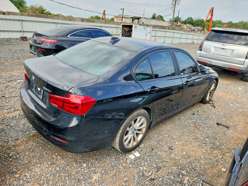 Продажа на аукционе авто 2018 Bmw 320, vin: WBA8A3C57JA494942, номер лота: 69432596