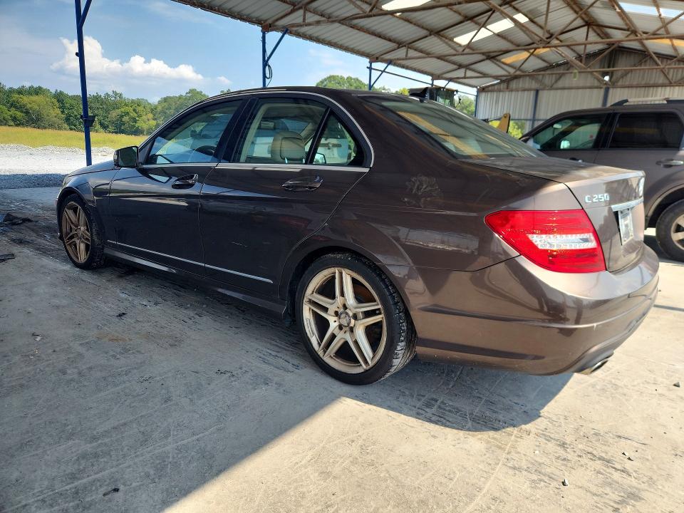 Продаж на аукціоні авто 2014 Mercedes-benz C, vin: WDDGF4HBXER313379, номер лоту: 69818676