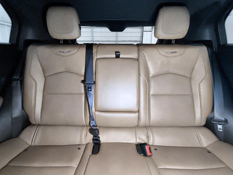 65241286 :رقم المزاد ، 1GYFZER46LF129424 vin ، 2020 Cadillac Xt4 مزاد بيع