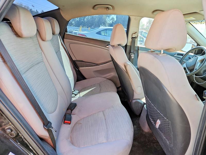 2016 Hyundai Accent მანქანა იყიდება აუქციონზე, vin: KMHCT4AE4GU076308, აუქციონის ნომერი: 70275016