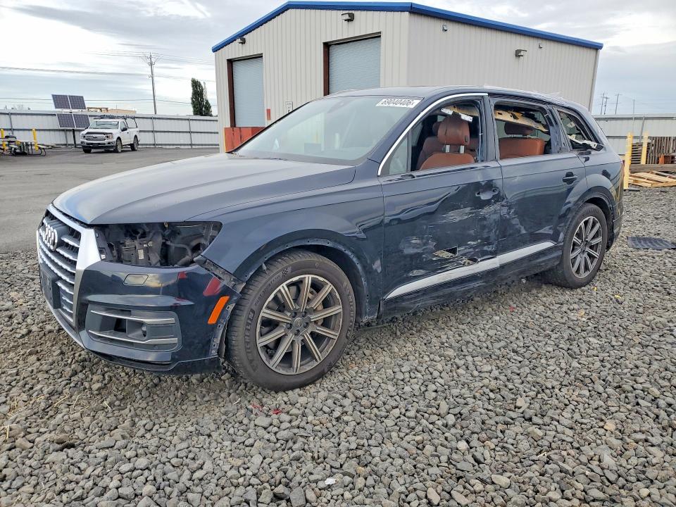 Продажа на аукционе авто 2017 Audi Q7, vin: WA1VABF79HD019941, номер лота: 69040406