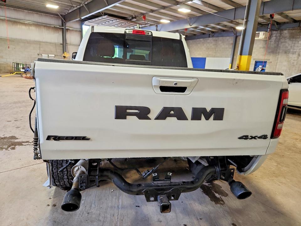 68486006 :رقم المزاد ، 1C6SRFLT7KN784178 vin ، 2019 Ram 1500 مزاد بيع