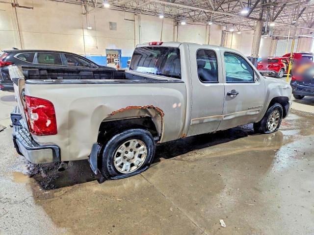 70726246 :رقم المزاد ، 1GCEK19068Z219657 vin ، 2008 Chevrolet Silverado مزاد بيع