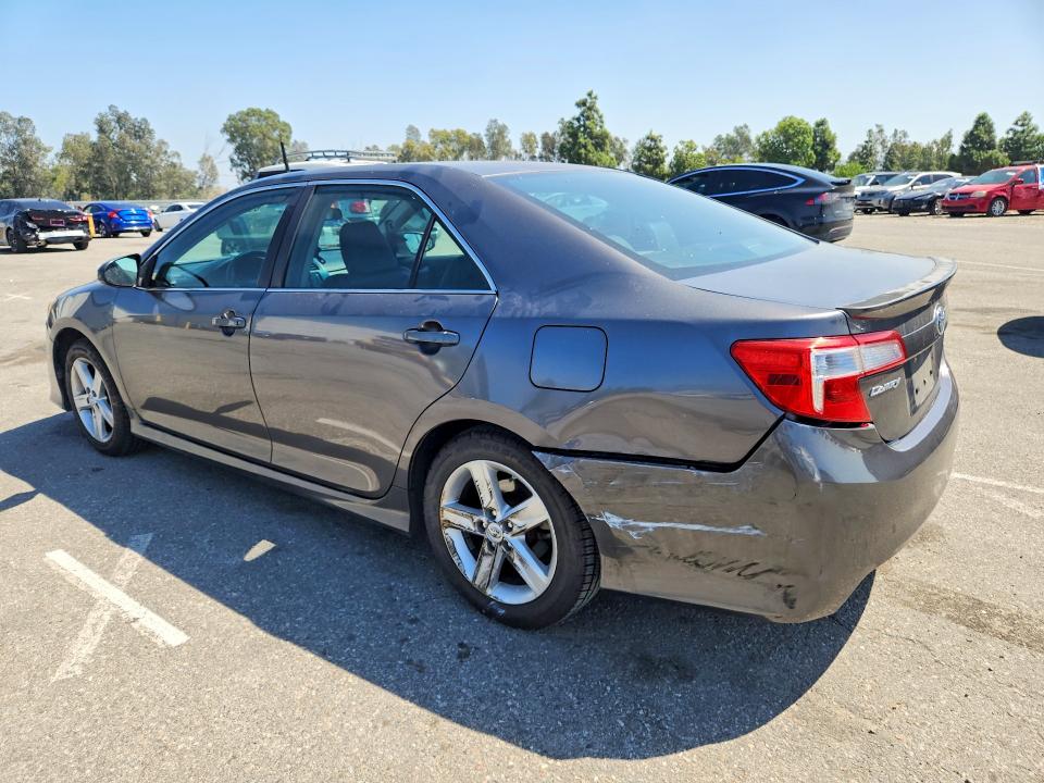 2014 Toyota Camry მანქანა იყიდება აუქციონზე, vin: 4T1BF1FK9EU412094, აუქციონის ნომერი: 69125316