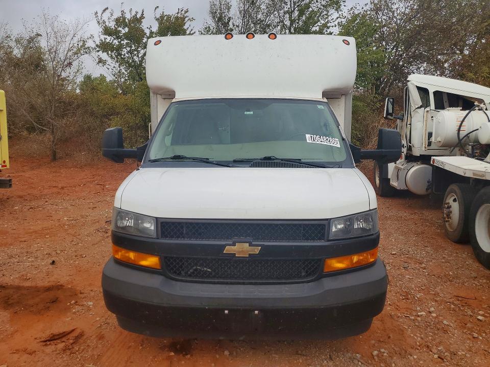 Продаж на аукціоні авто 2021 Chevrolet Express, vin: 1GB3GSC76M1145304, номер лоту: 70648286
