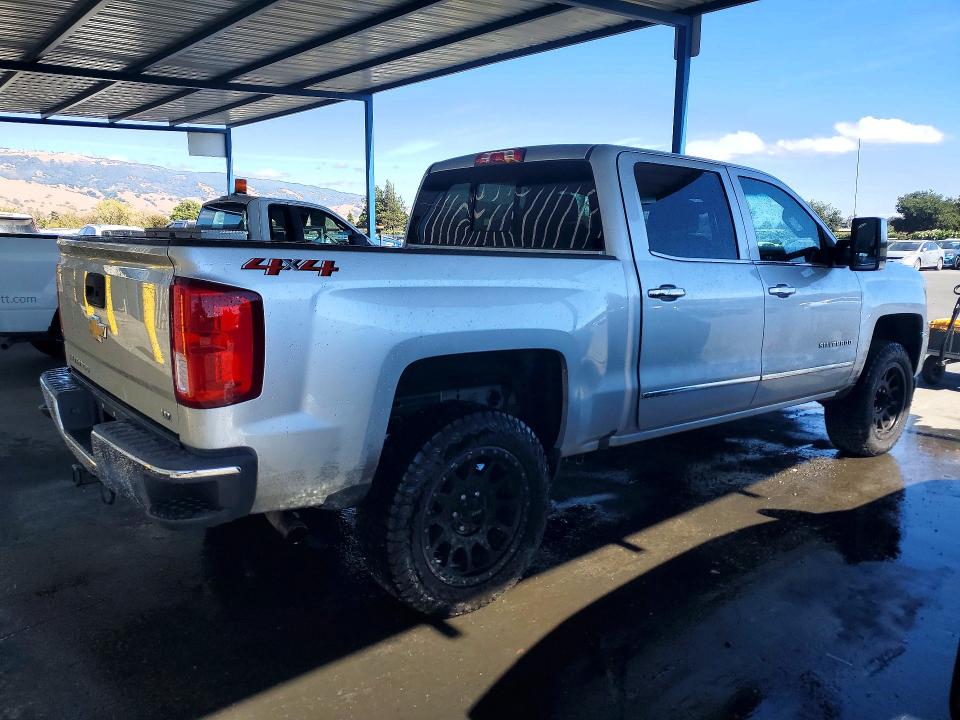 Продаж на аукціоні авто 2018 Chevrolet Silverado, vin: 3GCUKSEC5JG302116, номер лоту: 67505476