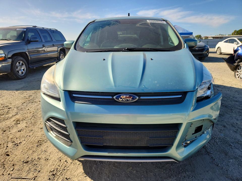 68808696 :رقم المزاد ، 1FMCU0GX6DUB31531 vin ، 2013 Ford Escape مزاد بيع