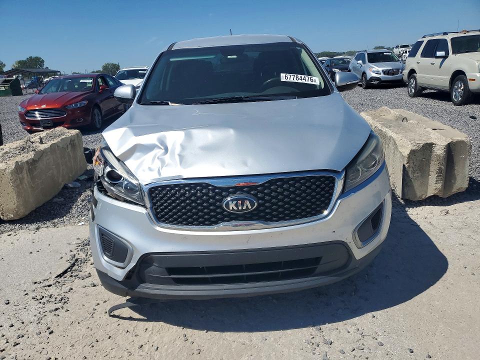67784476 :رقم المزاد ، 5XYPG4A33GG130885 vin ، 2016 Kia Sorento مزاد بيع