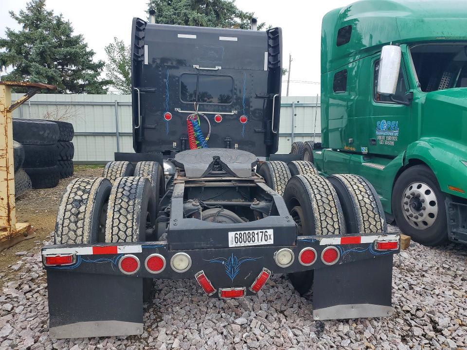 Продажа на аукционе авто 2011 Peterbilt 389, vin: 1XPXD49X4BD127998, номер лота: 68088176