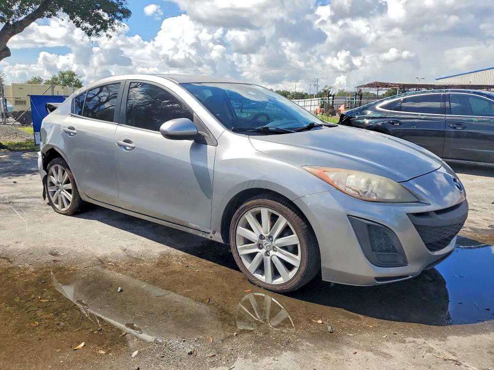 67103256 :رقم المزاد ، JM1BL1VF8B1497945 vin ، 2011 Mazda 3 مزاد بيع