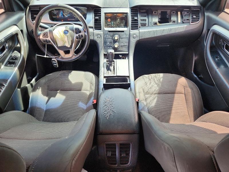 68270656 :رقم المزاد ، 1FAHP2E88FG154633 vin ، 2015 Ford Taurus مزاد بيع