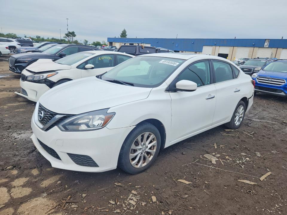 Продажа на аукционе авто 2017 Nissan Sentra, vin: 3N1AB7AP2HY331850, номер лота: 69180506