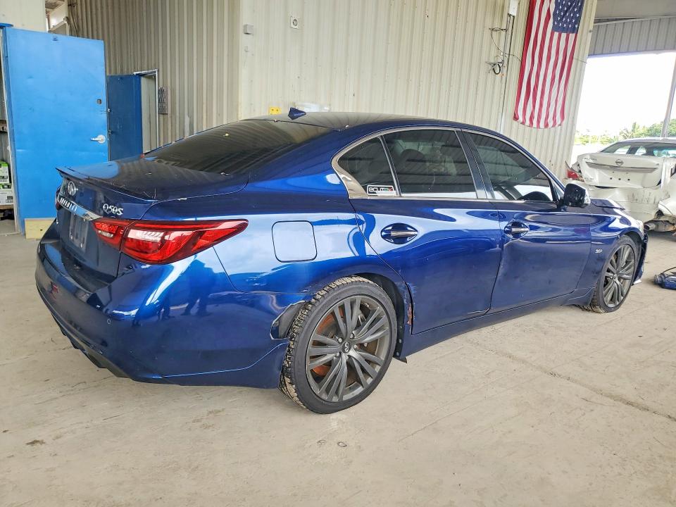 69723546 :رقم المزاد ، JN1EV7AR7JM433048 vin ، 2018 Infiniti Q50 مزاد بيع