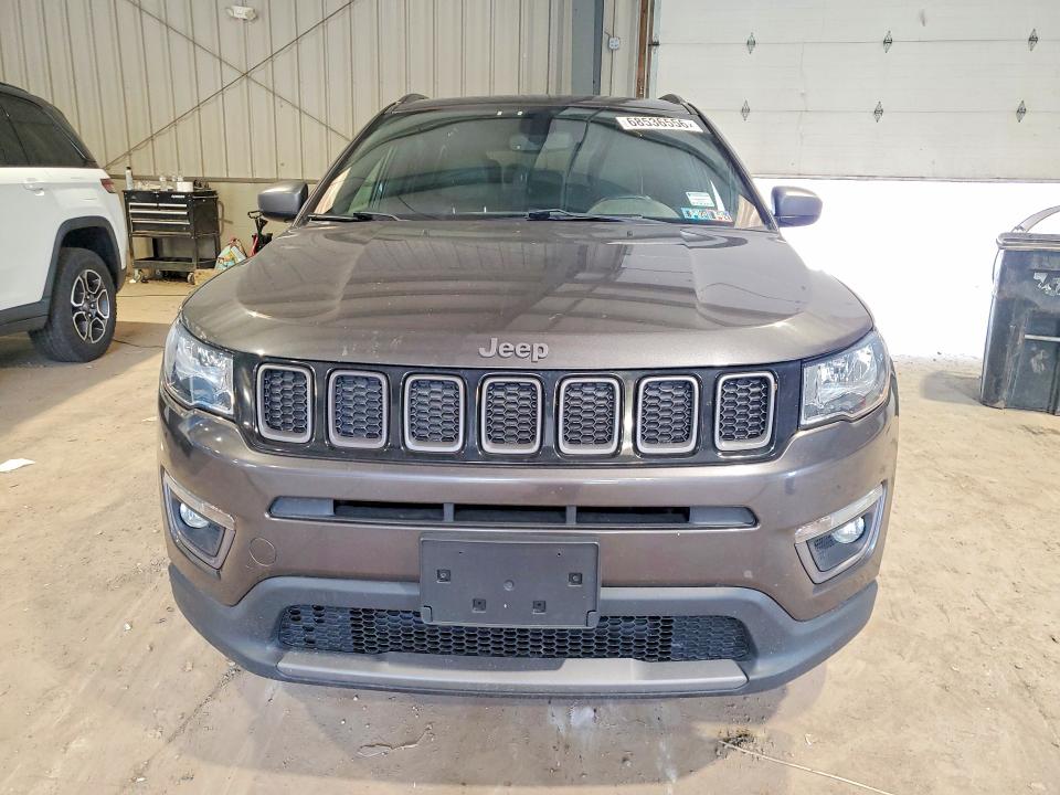 2021 Jeep Compass მანქანა იყიდება აუქციონზე, vin: 3C4NJDEB4MT580317, აუქციონის ნომერი: 68536556