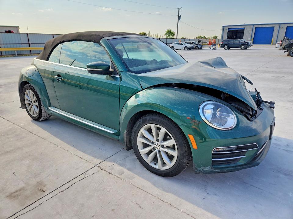 67142316 :رقم المزاد ، 3VW517AT3HM816369 vin ، 2017 Volkswagen Beetle مزاد بيع