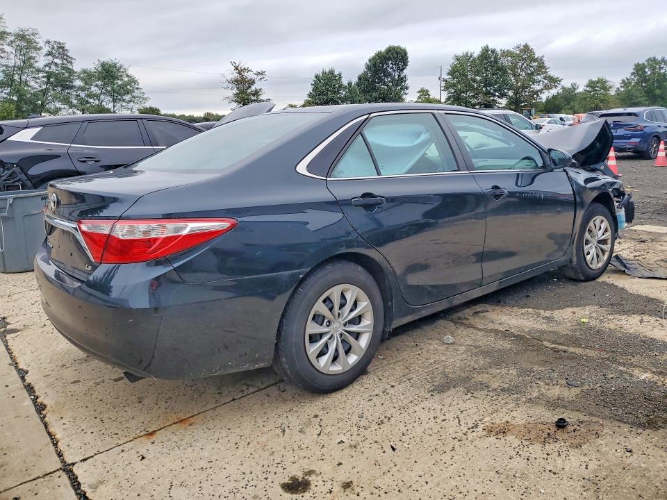 Продажа на аукционе авто 2016 Toyota Camry, vin: 4T4BF1FK6GR526644, номер лота: 70520996