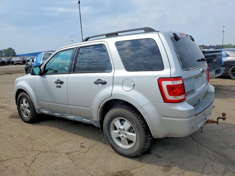 2009 Ford Escape მანქანა იყიდება აუქციონზე, vin: 1FMCU03GX9KC57934, აუქციონის ნომერი: 67085416