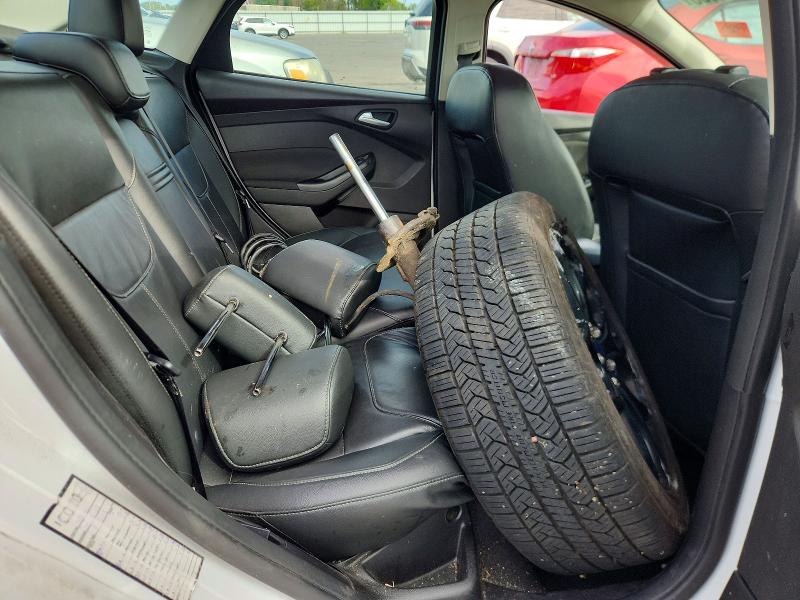 Продажа на аукционе авто 2016 Ford Focus, vin: 1FADP3F27GL214294, номер лота: 69217396
