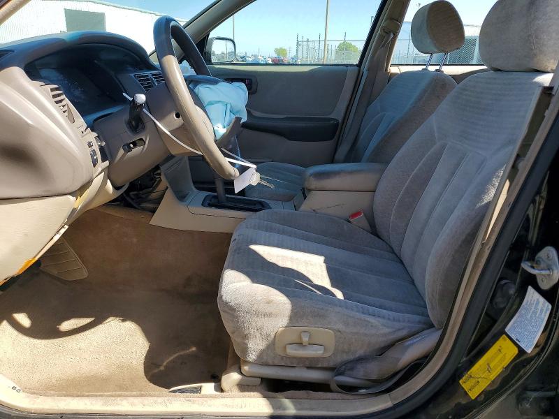 68692146 :رقم المزاد ، 4T1BF18B0WU235918 vin ، 1998 Toyota Avalon مزاد بيع