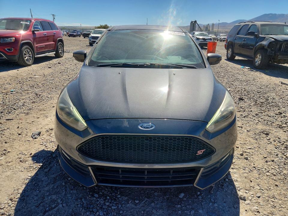 Продаж на аукціоні авто 2016 Ford Focus, vin: 1FADP3L95GL310636, номер лоту: 71168496