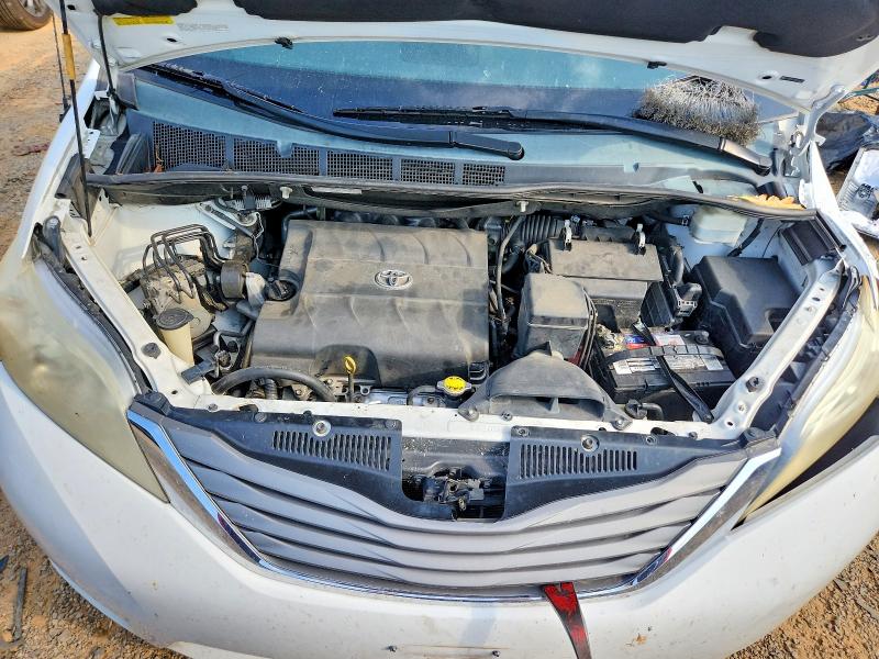 2013 Toyota Sienna მანქანა იყიდება აუქციონზე, vin: 5TDDK3DCXDS056337, აუქციონის ნომერი: 68272076
