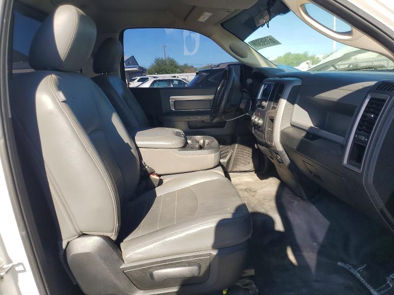 Продажа на аукционе авто 2015 Ram 1500, vin: 3C6JR6AT6FG563913, номер лота: 67696906