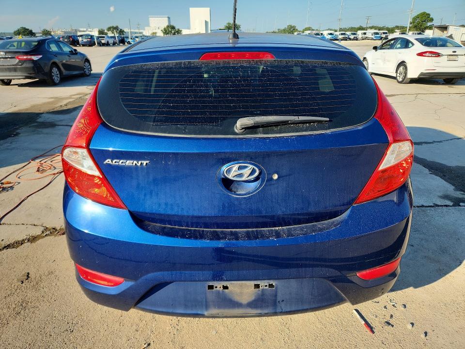 68772106 :رقم المزاد ، KMHCT5AE8HU341383 vin ، 2017 Hyundai Accent مزاد بيع