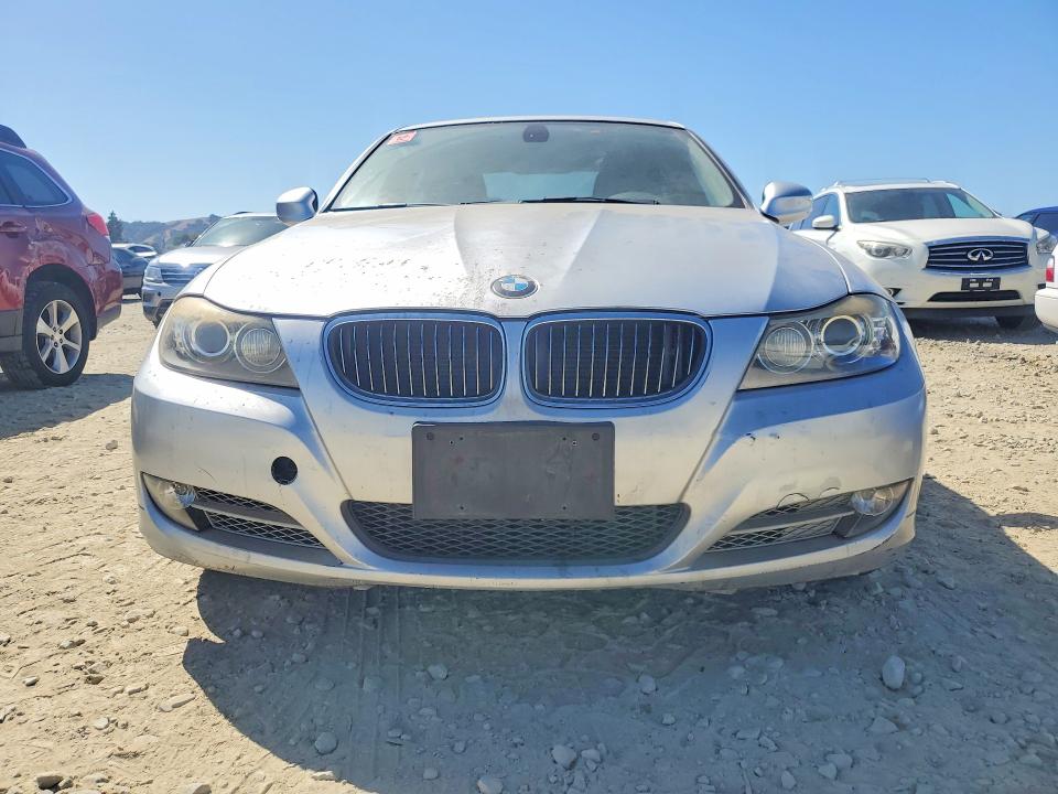 2011 Bmw 335 მანქანა იყიდება აუქციონზე, vin: WBAPN7C5XBA779496, აუქციონის ნომერი: 69428136