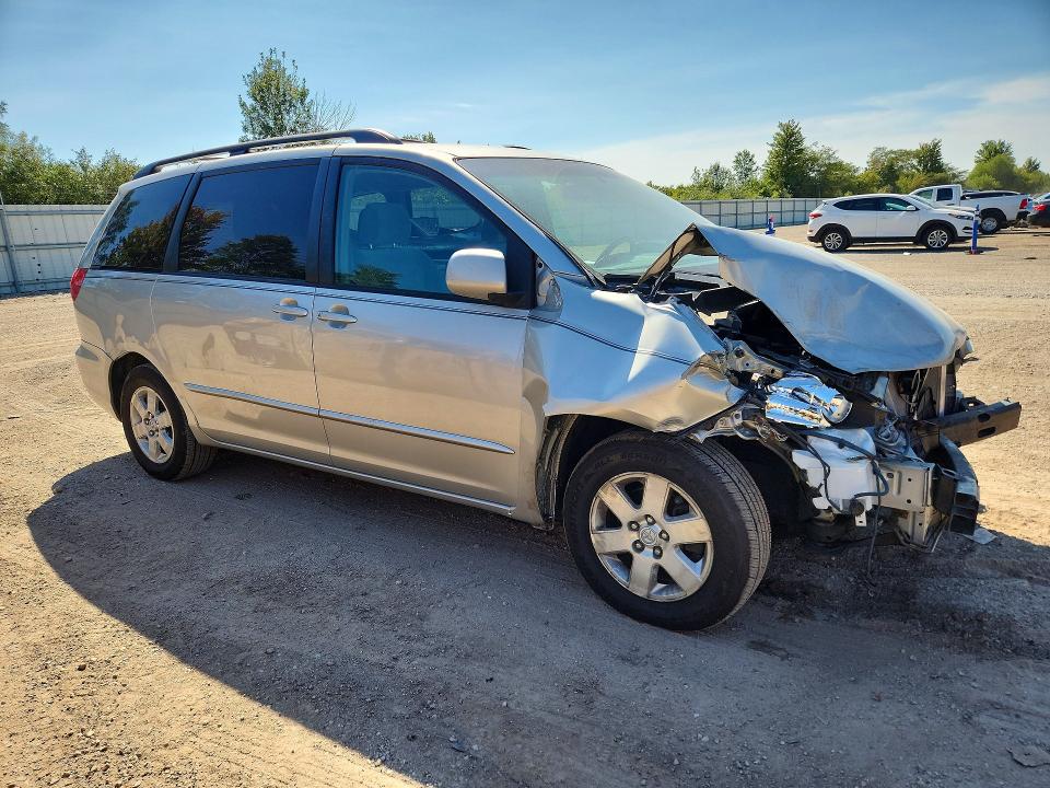 2004 Toyota Sienna მანქანა იყიდება აუქციონზე, vin: 5TDZA22C94S064743, აუქციონის ნომერი: 68672236