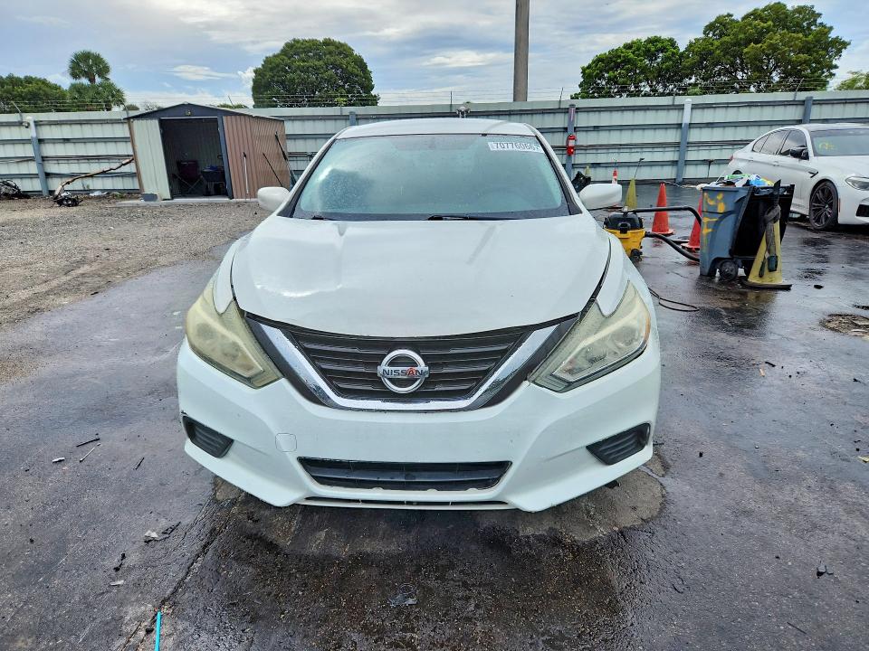 Продажа на аукционе авто 2016 Nissan Altima, vin: 1N4AL3AP3GC144746, номер лота: 70776066