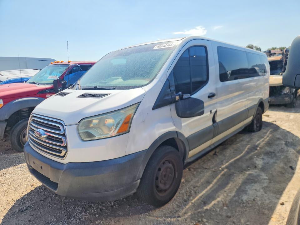 68243166 :رقم المزاد ، 1FBZX2ZMXFKB26369 vin ، 2015 Ford Transit مزاد بيع