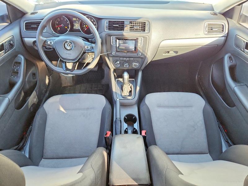 69390486 :رقم المزاد ، 3VW2B7AJ2JM261242 vin ، 2018 Volkswagen Jetta مزاد بيع