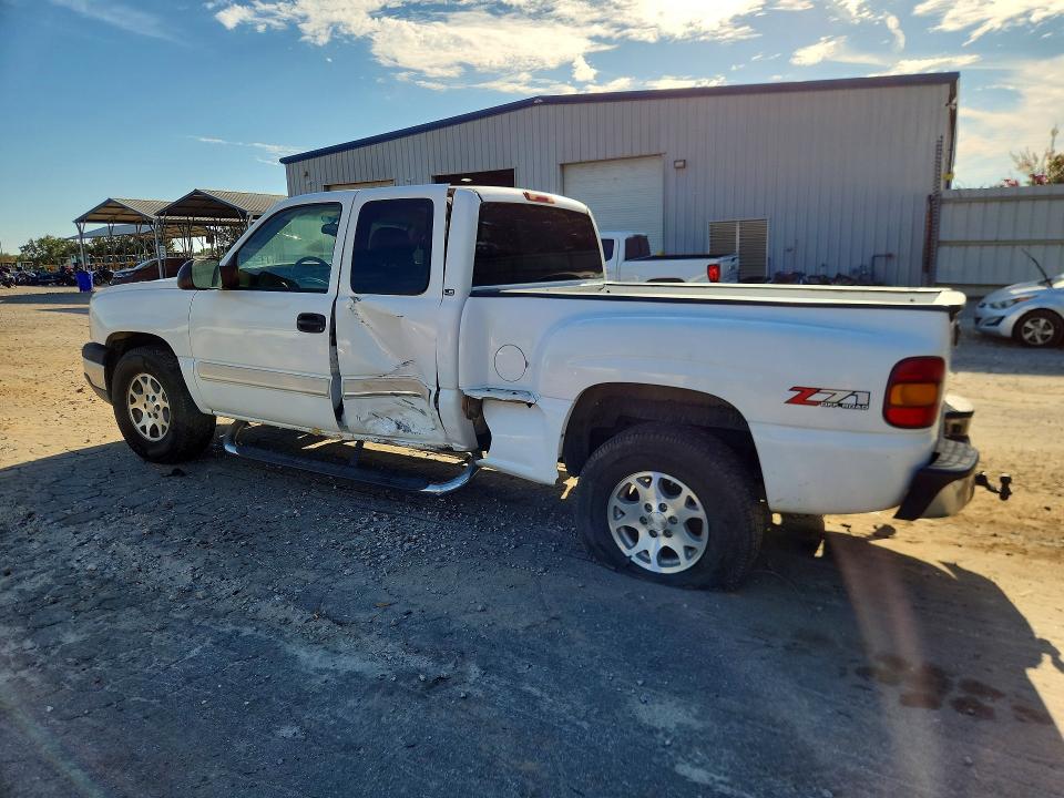 70267656 :رقم المزاد ، 1GCEK19T73Z325330 vin ، 2003 Chevrolet Silverado مزاد بيع