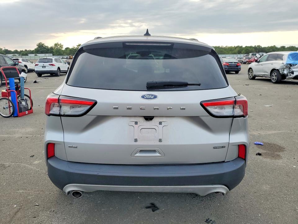 Продаж на аукціоні авто 2020 Ford Escape, vin: 1FMCU9BZXLUB81585, номер лоту: 69012616