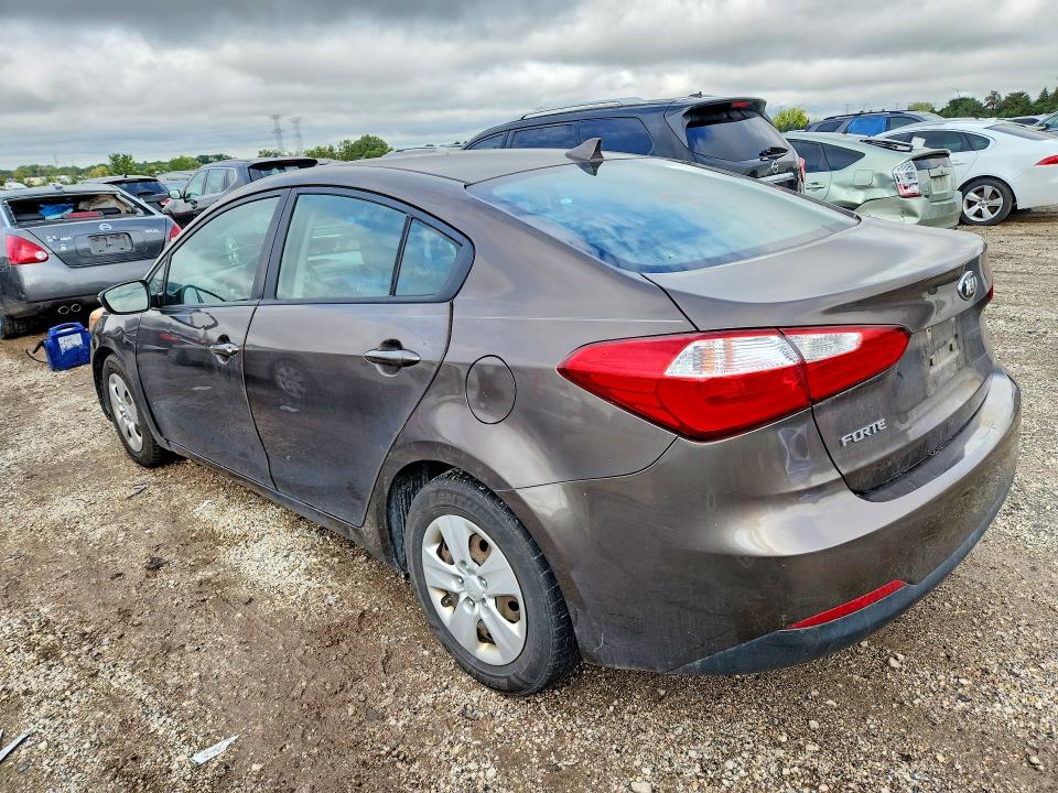 2015 Kia Forte მანქანა იყიდება აუქციონზე, vin: KNAFX4A60F5352374, აუქციონის ნომერი: 69611296