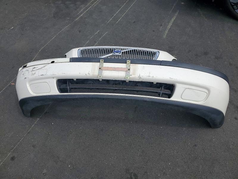 2001 Volvo V70 მანქანა იყიდება აუქციონზე, vin: YV1SW58D811140766, აუქციონის ნომერი: 67640046