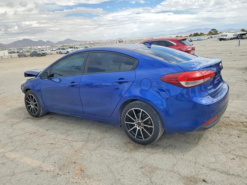 2017 Kia Forte მანქანა იყიდება აუქციონზე, vin: 3KPFL4A70HE096347, აუქციონის ნომერი: 69809176