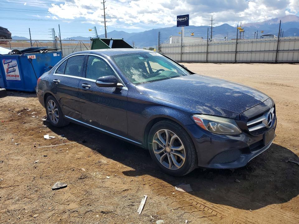 68584226 :رقم المزاد ، 55SWF4KB0FU094968 vin ، 2015 Mercedes-benz C مزاد بيع