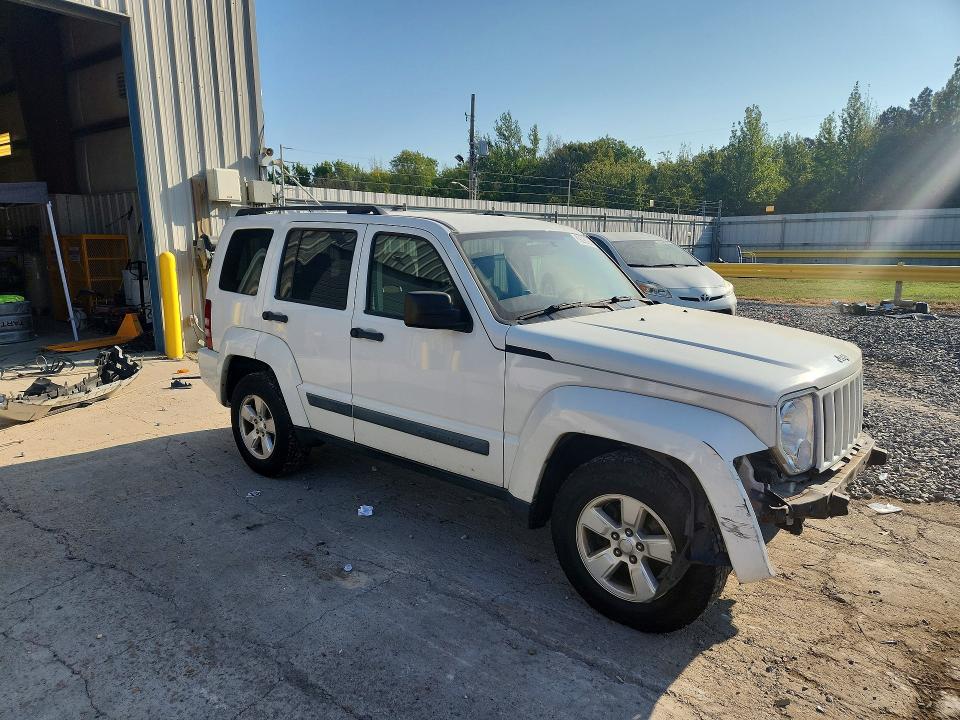 2010 Jeep Liberty მანქანა იყიდება აუქციონზე, vin: 1J4PP2GKXAW112276, აუქციონის ნომერი: 69296226