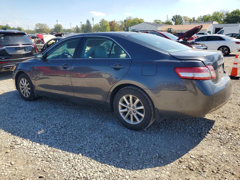2011 Toyota Camry მანქანა იყიდება აუქციონზე, vin: 4T1BF3EK2BU750512, აუქციონის ნომერი: 70414296