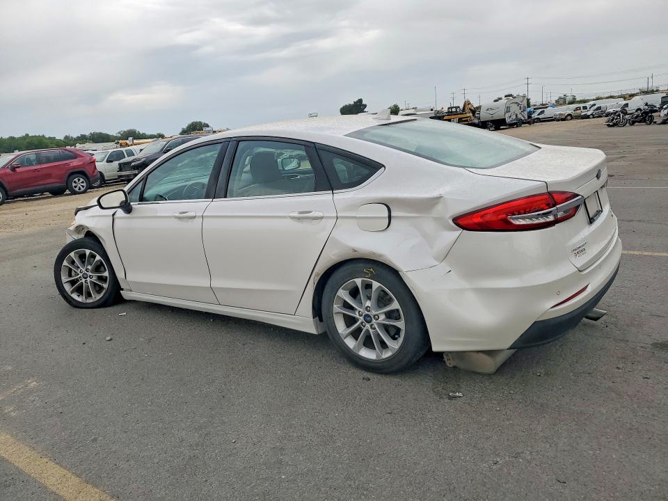 67018246 :رقم المزاد ، 3FA6P0HDXKR177497 vin ، 2019 Ford Fusion مزاد بيع